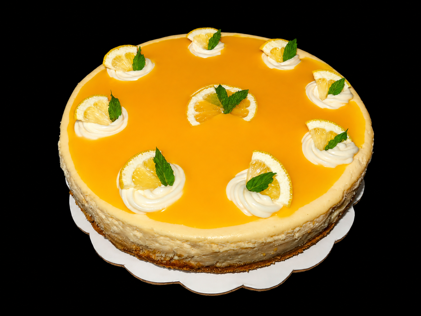 Cheesecake de limón de Hsu Bakes con crema batida y menta